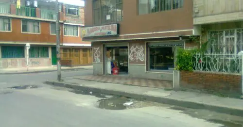 PANADERIA Y PASTELERIA DONDE LEO BOGOTÁ PANADERIA Y PASTELERIA DONDE LEO BOGOTÁ